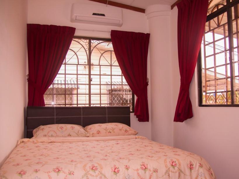 Bike And Tours Bed And Breakfast Lahad Datu Zewnętrze zdjęcie