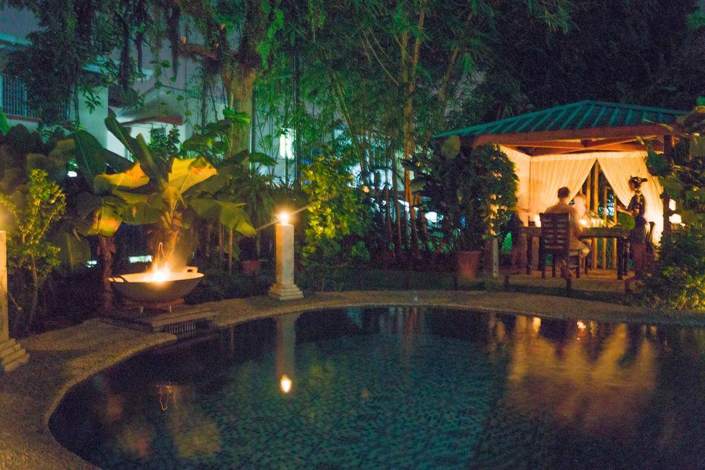 Bike And Tours Bed And Breakfast Lahad Datu Zewnętrze zdjęcie